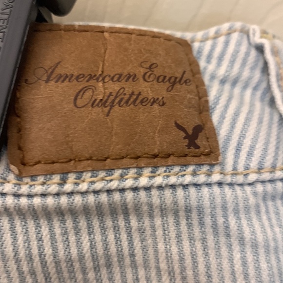 Vintage AE striped shorts SZ 14 lightweight with stretch - Picture 2 of 3